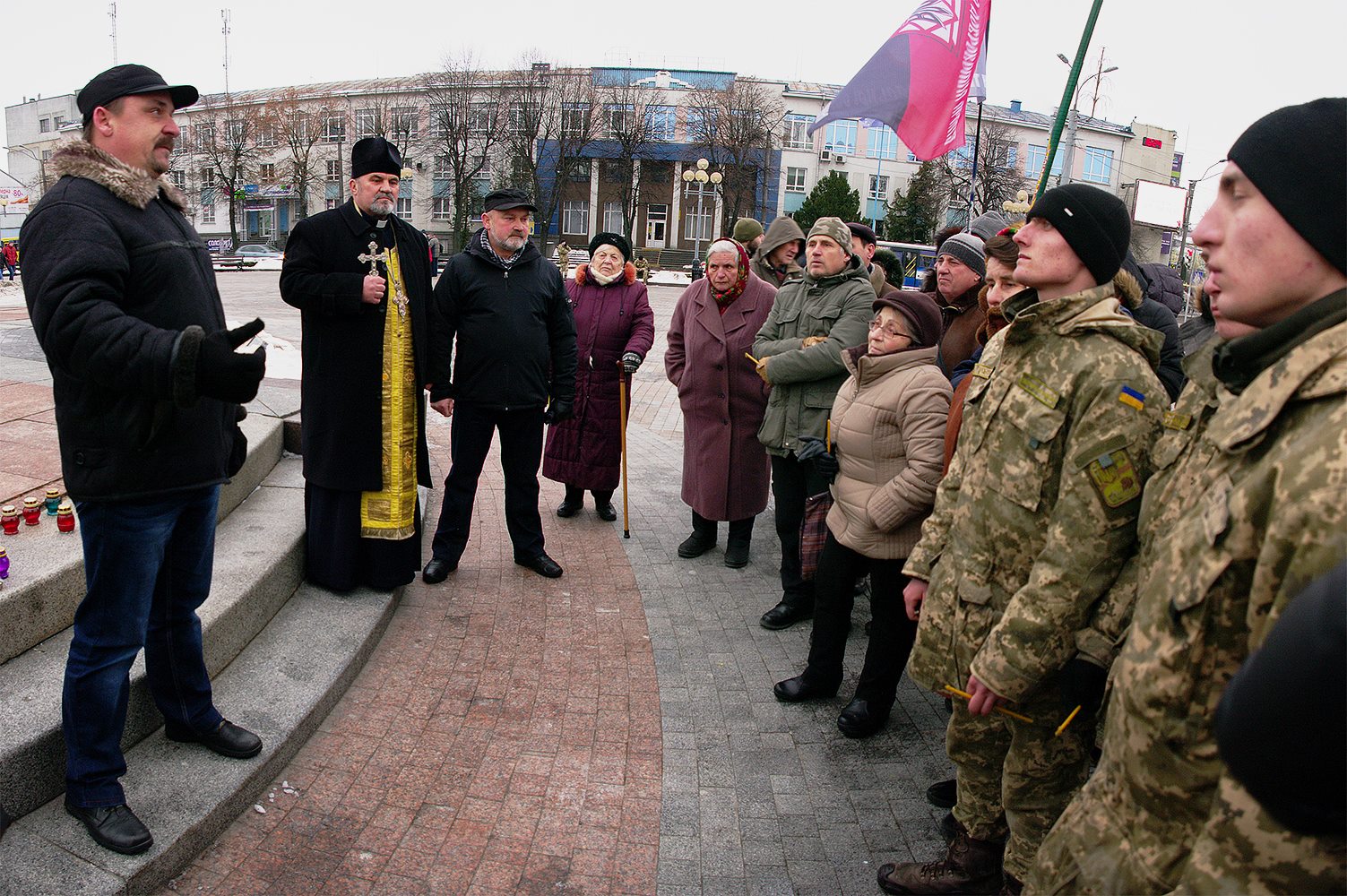 Рівняни молитвою вшанували героїв Крут