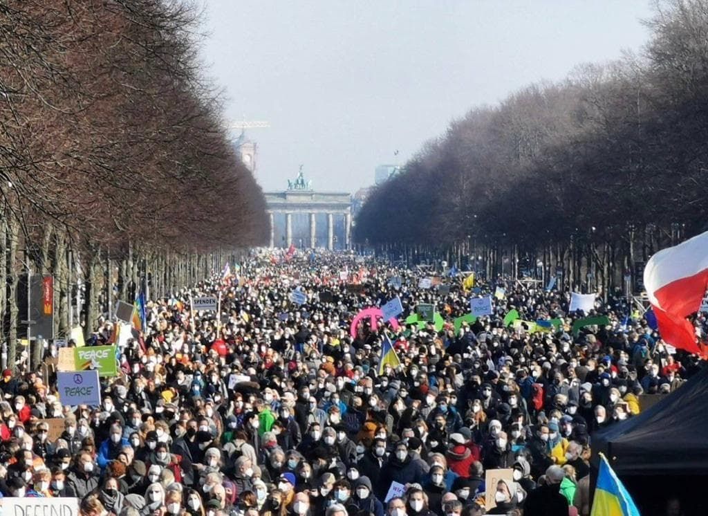 демонстрації в Європі проти війни в Україні